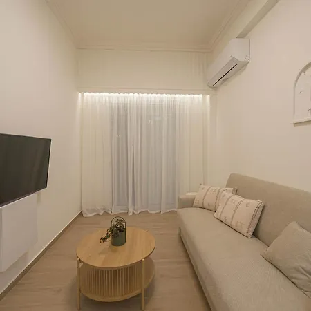 Corali 1 - Coastal Retreat *