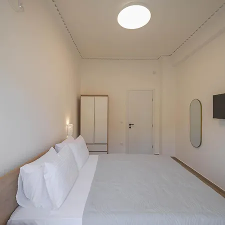 Corali 1 - Coastal Retreat *