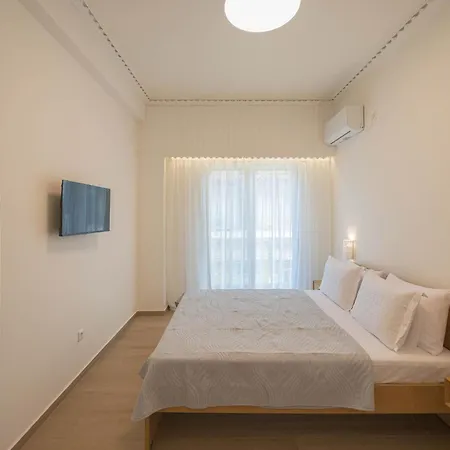 Corali 1 - Coastal Retreat *